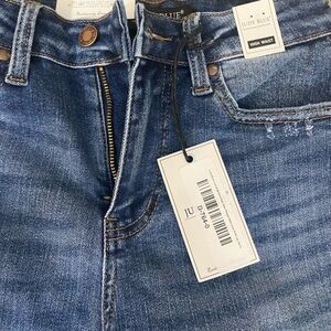 Judy Blue Light Blue Denim Jeans